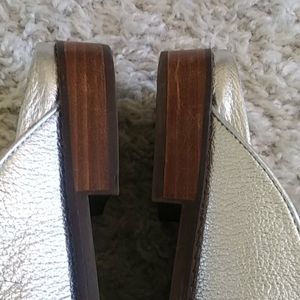 vionic reagan tassel mule